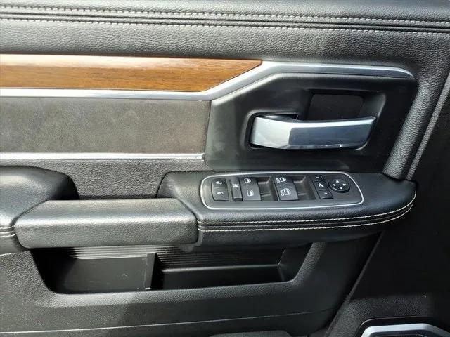 2022 RAM 3500 Laramie Crew Cab 4x4 8 Box 2022 RAM 3500 Laramie Crew Cab 4x4 8 Box