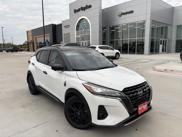 2023 Nissan Kicks SR Xtronic CVT 2023 Nissan Kicks SR Xtronic CVT