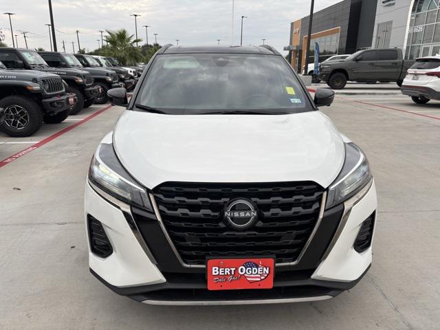 2023 Nissan Kicks SR Xtronic CVT 2023 Nissan Kicks SR Xtronic CVT