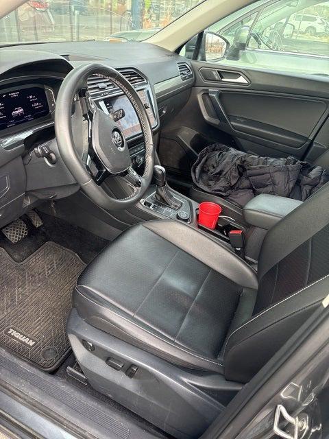2021 Volkswagen Tiguan 2.0T SEL 2021 Volkswagen Tiguan 2.0T SEL