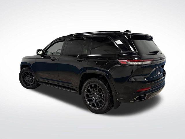 2025 Jeep Grand Cherokee Summit Reserve 4x4 2025 Jeep Grand Cherokee Summit Reserve 4x4