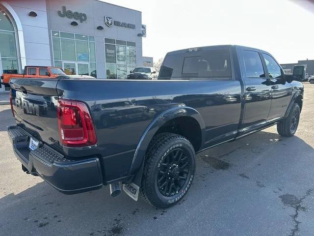2026 RAM Ram 3500 RAM 3500 LIMITED CREW CAB 4X4 8 BOX