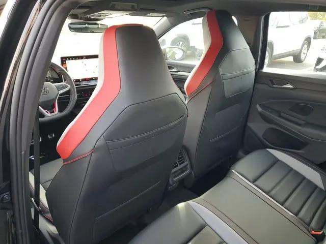 2026 Volkswagen Golf GTI SE