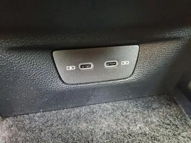 2026 Volkswagen Golf GTI SE