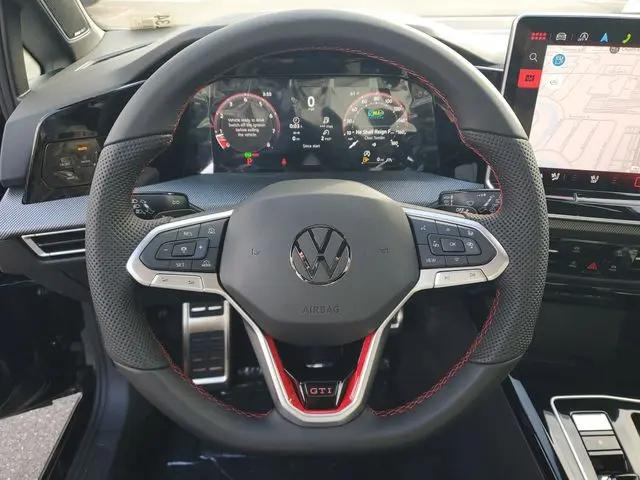 2026 Volkswagen Golf GTI SE