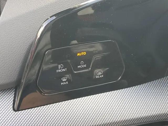2026 Volkswagen Golf GTI SE