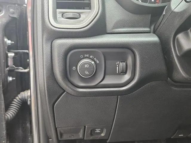 2026 Ram 2500 Tradesman Crew Cab 4x4 6'4" Box