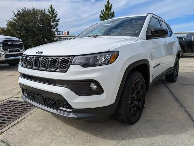 2026 Jeep Compass Latitude Altitude