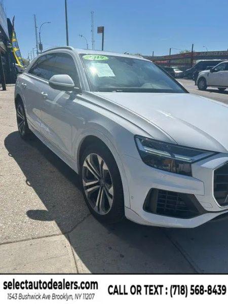 2019 Audi Q8 55 Premium