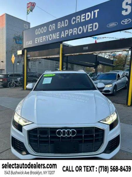 2019 Audi Q8 55 Premium