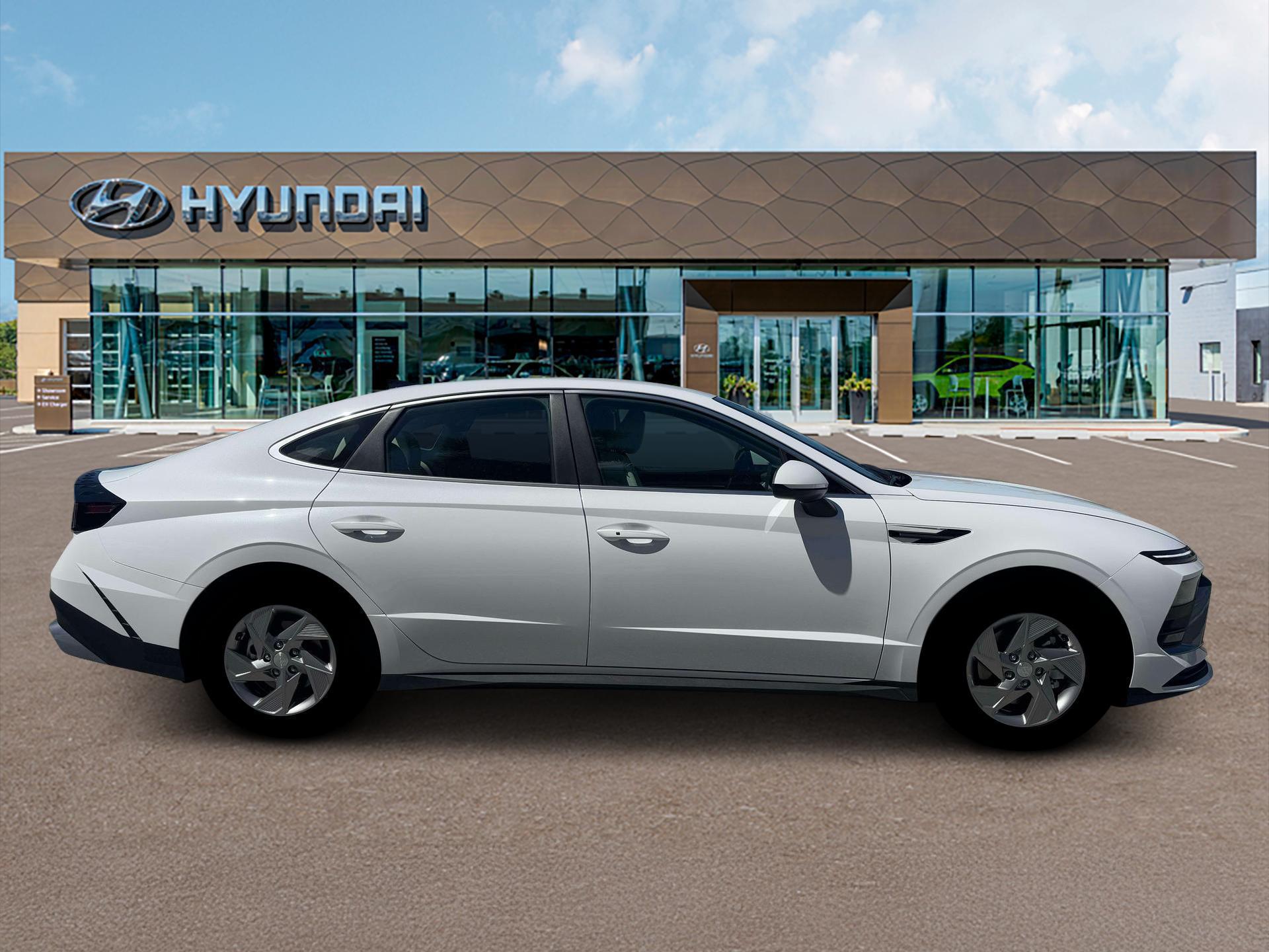 2026 Hyundai Sonata SE - Photo 9