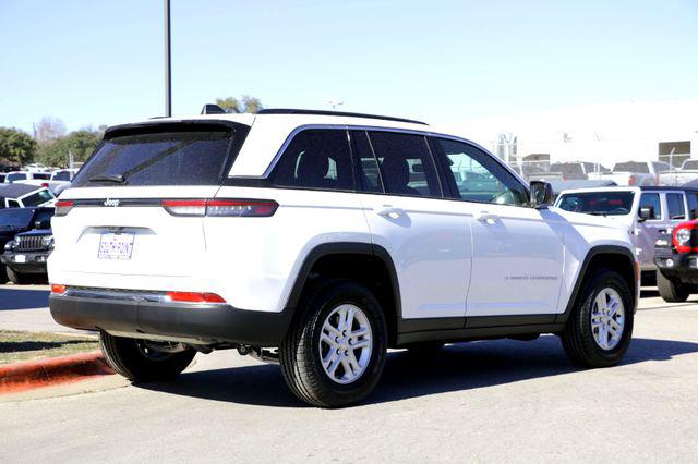 2025 Jeep Grand Cherokee Laredo 4x2