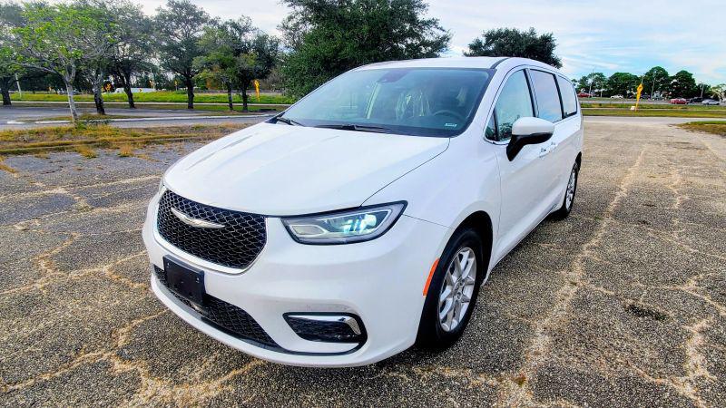 2023 Chrysler Pacifica Touring L for sale in Mobile, AL