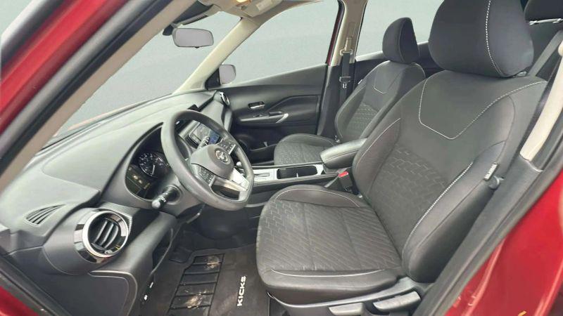 2021 Nissan Kicks SV Xtronic CVT