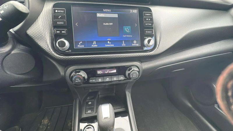 2021 Nissan Kicks SV Xtronic CVT