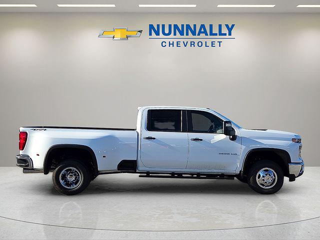 2026 Chevrolet Silverado 3500HD Crew Cab, Long Bed, WT Dual Rear Wheel, RWD