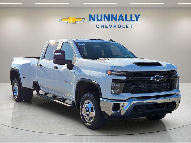 2026 Chevrolet Silverado 3500HD Crew Cab, Long Bed, WT Dual Rear Wheel, RWD