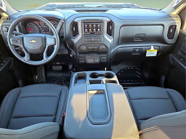 2026 Chevrolet Silverado 3500HD Crew Cab, Long Bed, WT Dual Rear Wheel, RWD