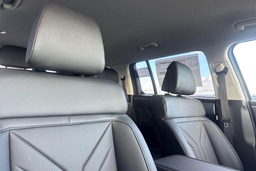 2026 Hyundai Santa Fe SEL - Photo 16