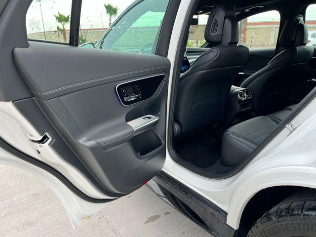 2026 Mercedes-Benz GLC 4MATIC