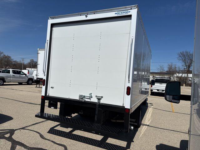 2025 Chevrolet Express Cutaway 4500 Van