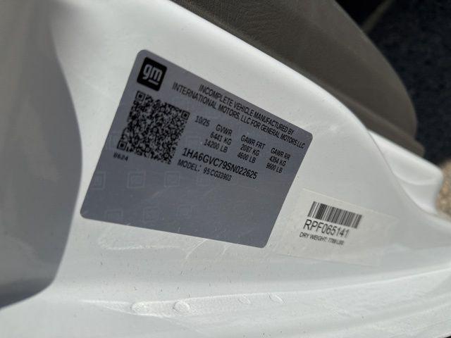 2025 Chevrolet Express Cutaway 4500 Van