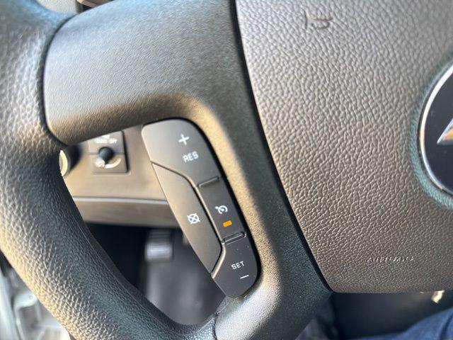 2025 Chevrolet Express Cutaway 4500 Van