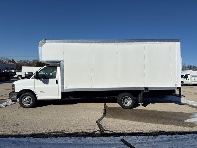 2025 Chevrolet Express Cutaway 4500 Van