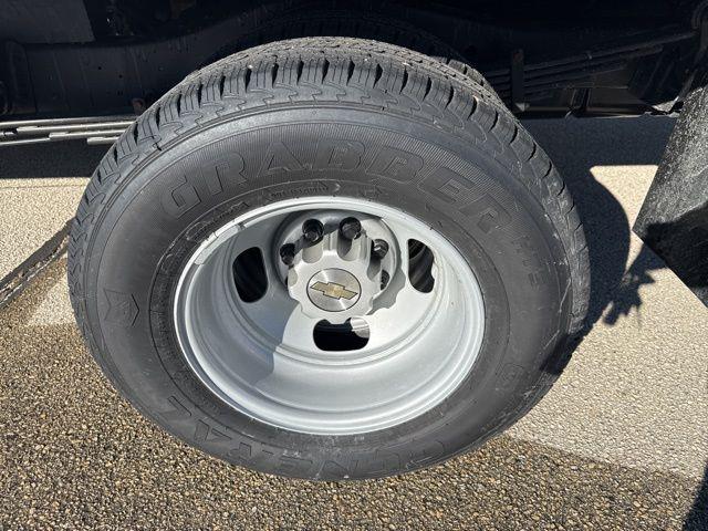 2025 Chevrolet Express Cutaway 4500 Van