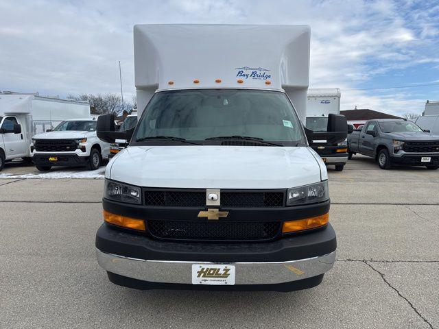 2025 Chevrolet Express Cutaway 4500 Van