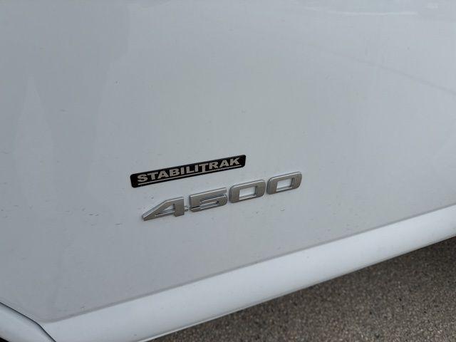 2025 Chevrolet Express Cutaway 4500 Van