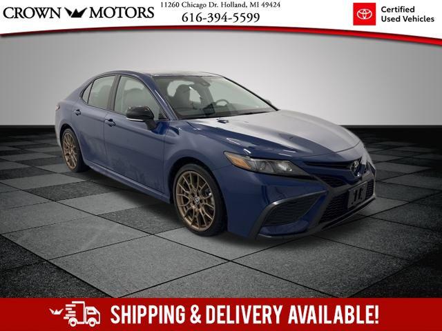 2024 Toyota Camry SE Nightshade's photo