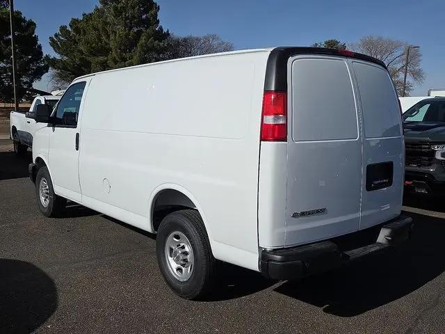 2025 Chevrolet Express Cargo Van RWD 2500 Regular Wheelbase WT