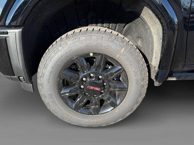 2026 GMC Sierra 2500HD Crew Cab, Standard Bed, AT4, 4WD