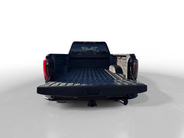 2026 GMC Sierra 2500HD Crew Cab, Standard Bed, AT4, 4WD