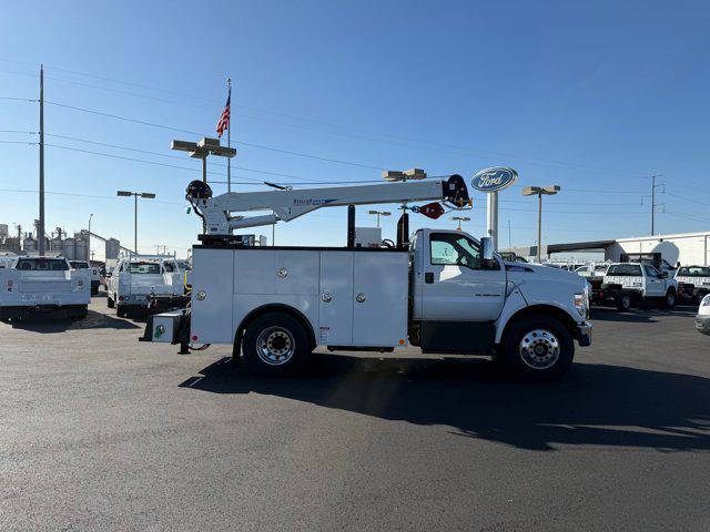 2026 Ford F-650 2026 FORD F-650 DIESEL REG. CAB 2DR 158 WB