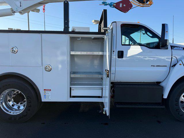 2026 Ford F-650 2026 FORD F-650 DIESEL REG. CAB 2DR 158 WB