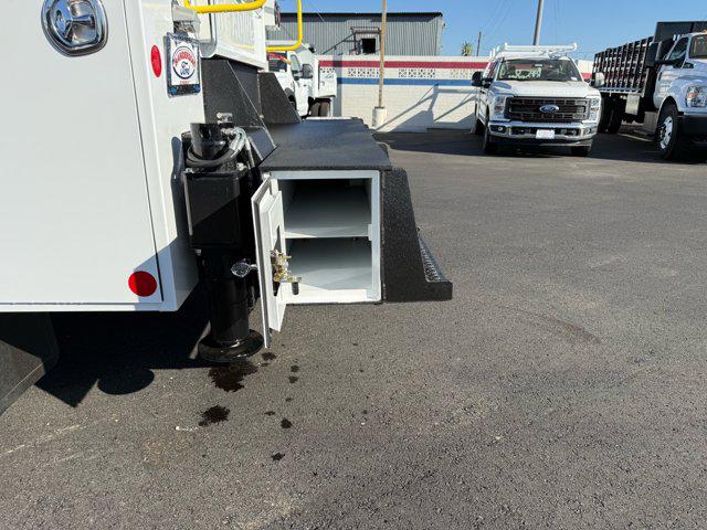 2026 Ford F-650 2026 FORD F-650 DIESEL REG. CAB 2DR 158 WB