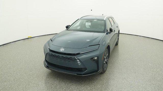2025 Toyota Crown Signia XLE
