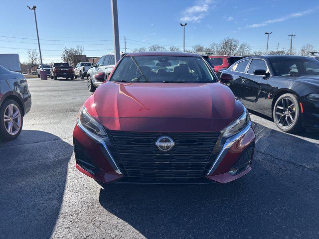 2023 Nissan Altima SL FWD