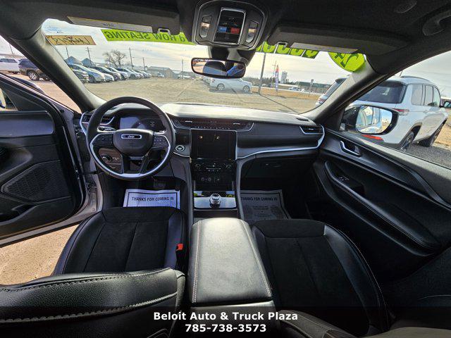 2024 Jeep Grand Cherokee L Altitude 4x4 2024 Jeep Grand Cherokee L Altitude 4x4