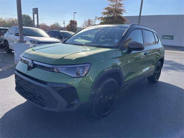 2025 Volkswagen Taos 1.5T SE Black 2025 Volkswagen Taos 1.5T SE Black