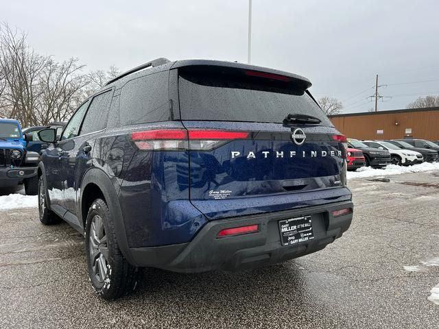 2025 Nissan Pathfinder SV 4WD