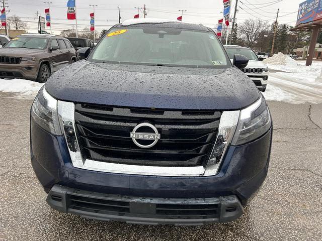 2025 Nissan Pathfinder SV 4WD