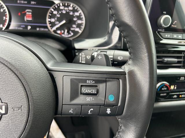 2025 Nissan Pathfinder SV 4WD