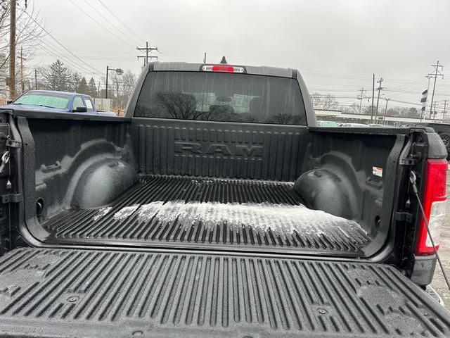 2022 Ram 1500 Big Horn Crew Cab 4x4 5'7" Box