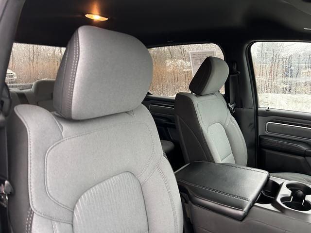 2022 Ram 1500 Big Horn Crew Cab 4x4 5'7" Box