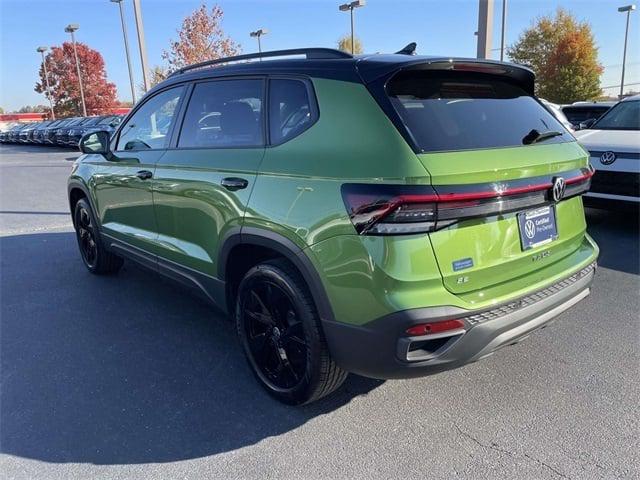 2025 Volkswagen Taos 1.5T SE Black 2025 Volkswagen Taos 1.5T SE Black