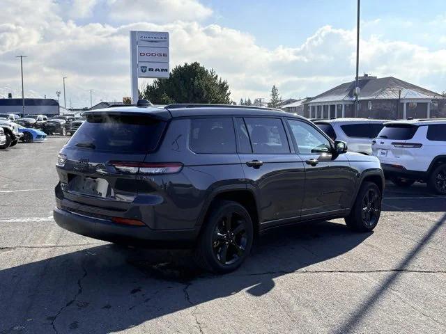 2023 Jeep Grand Cherokee L Altitude 4x4