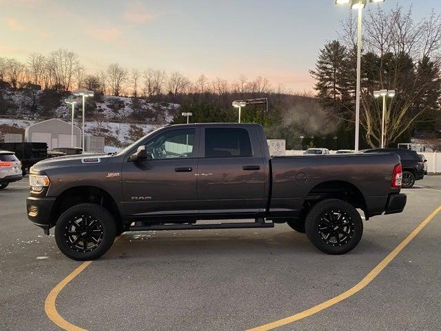 2022 RAM 2500 Tradesman Crew Cab 4x4 64 Box